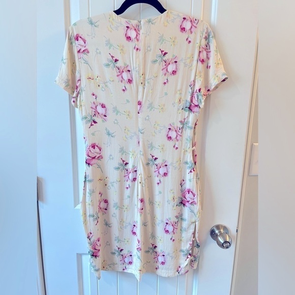 Zara Satin Effect Cut Out Sides Yellow Floral Mini Dress Size Medium - Picture 3 of 9